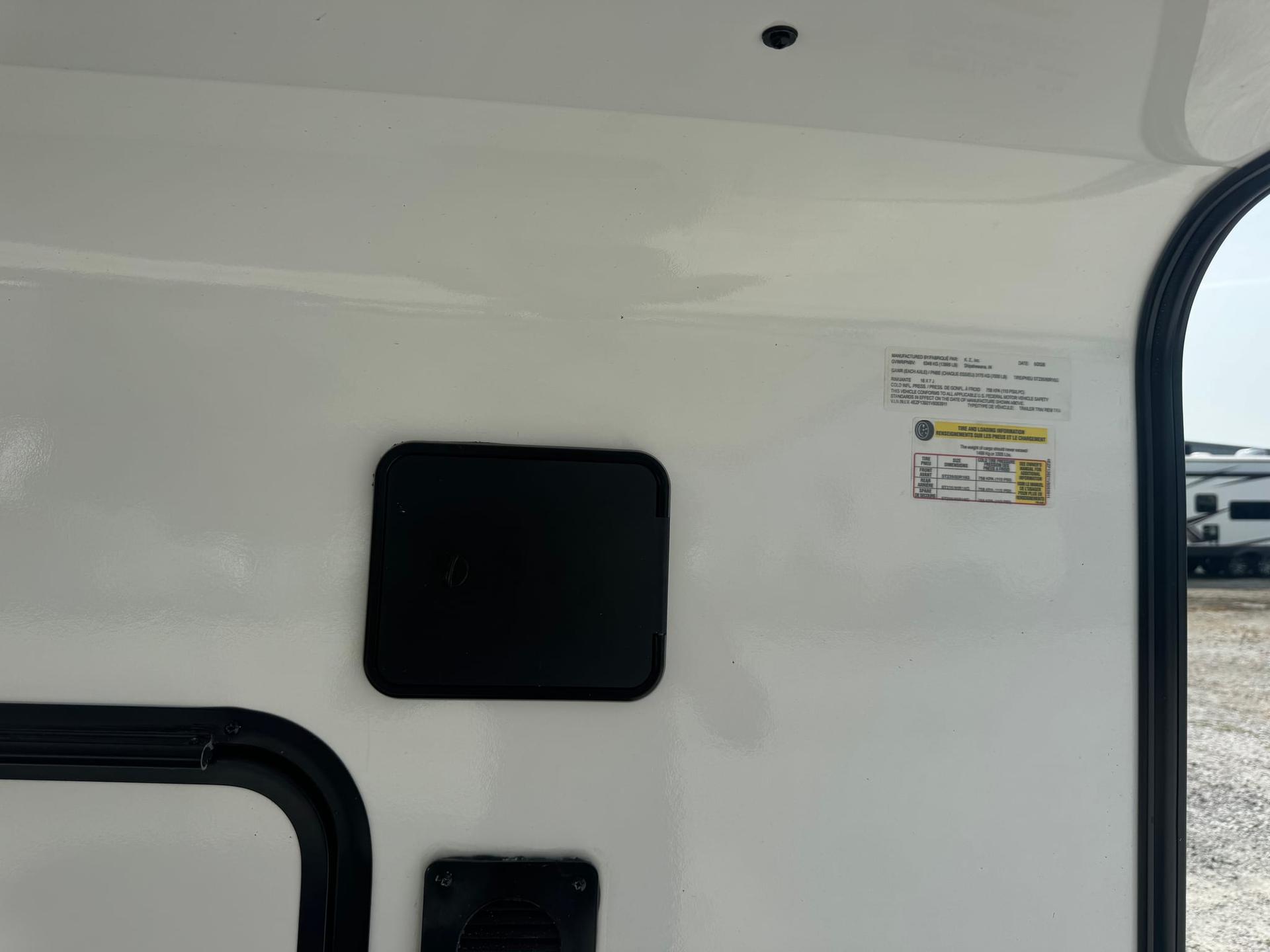 2027 Venture RV 2027 Venture RV SportTrek - thumbnail 15