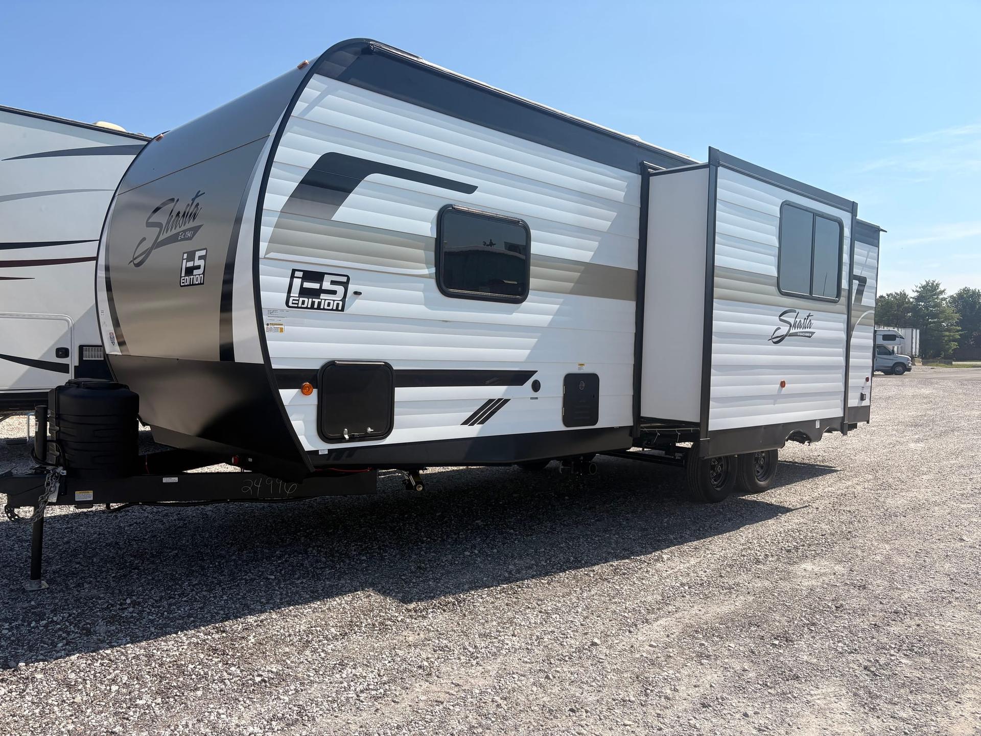 2027 Coachmen 2027 Coachmen Shasta i-5 Edition - thumbnail 7
