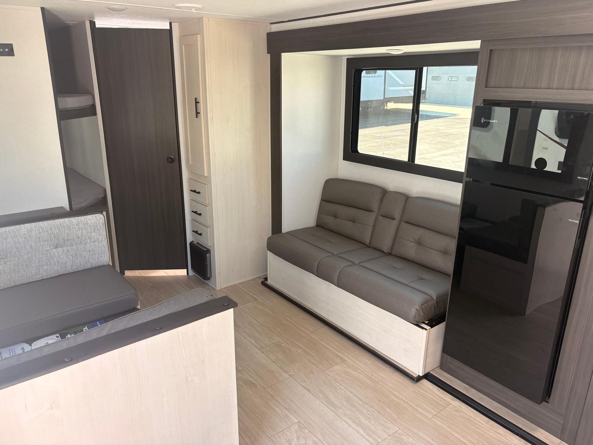2027 Coachmen 2027 Coachmen Shasta i-5 Edition - thumbnail 37