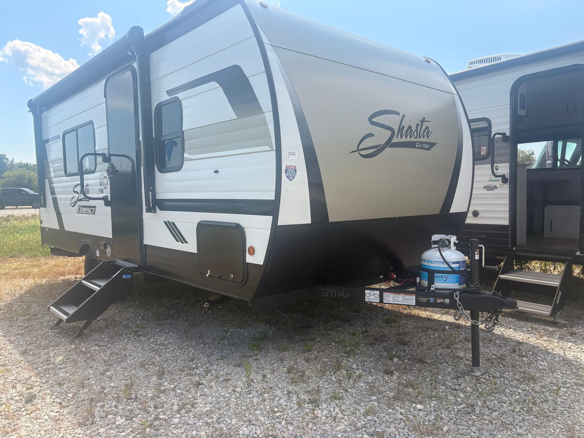 2027 Coachmen Shasta Compact 18FQ