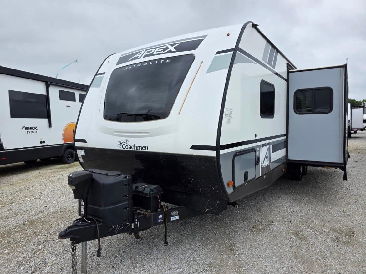 2021 Coachmen 2021 Coachmen Apex Ultra-Lite - thumbnail 17
