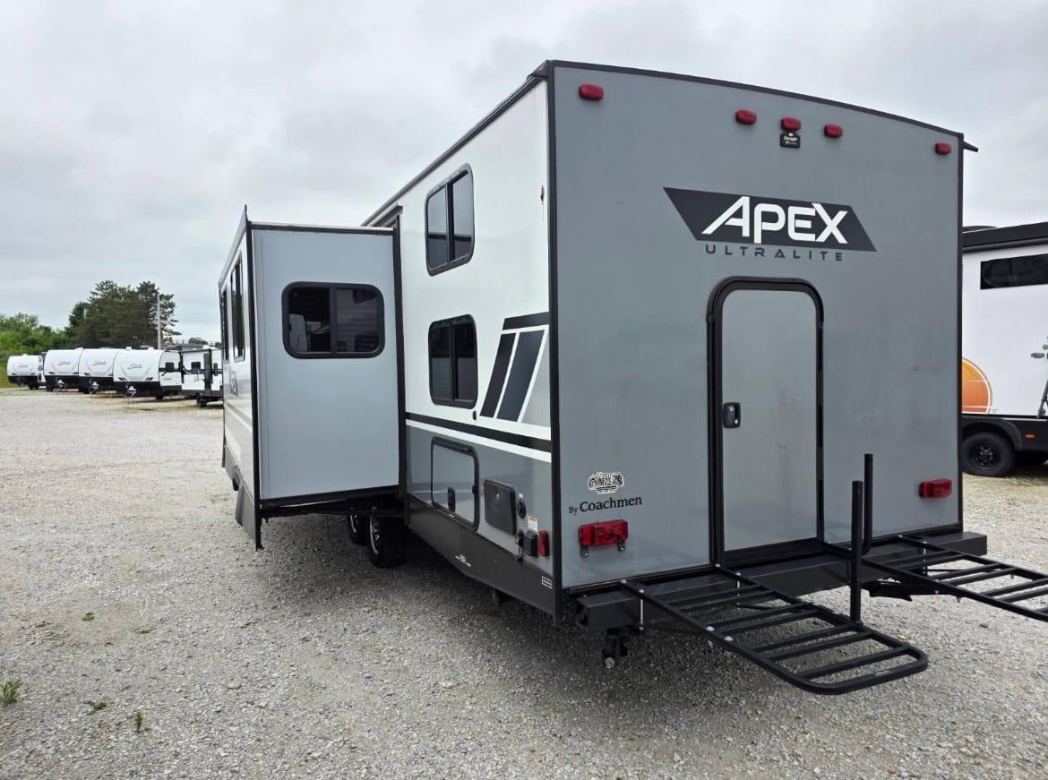 2021 Coachmen 2021 Coachmen Apex Ultra-Lite - thumbnail 19