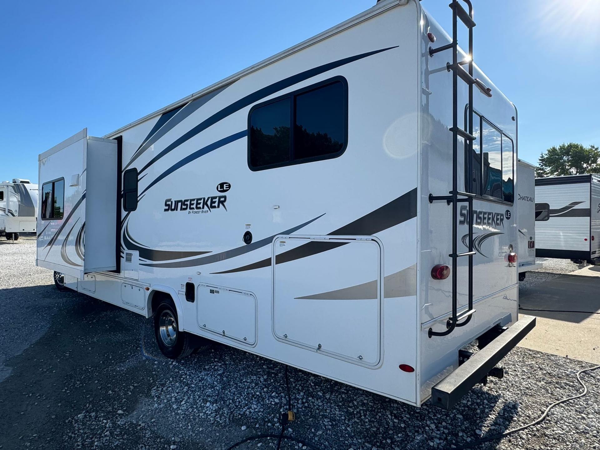 2020 Forest River 2020 Forest River Sunseeker - thumbnail 20