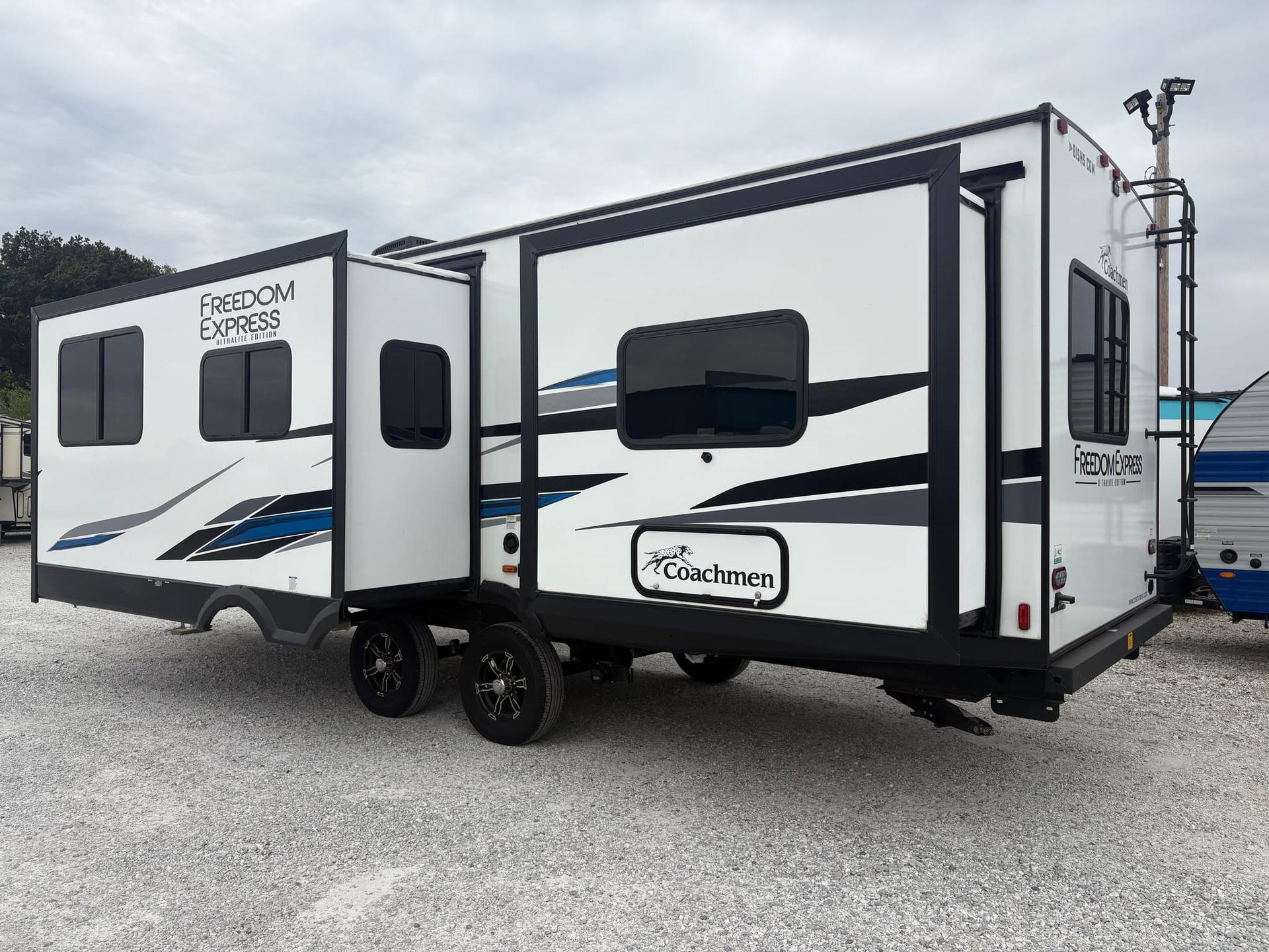 2024 Coachmen 2024 Coachmen Freedom Express Ultra Lite - thumbnail 7