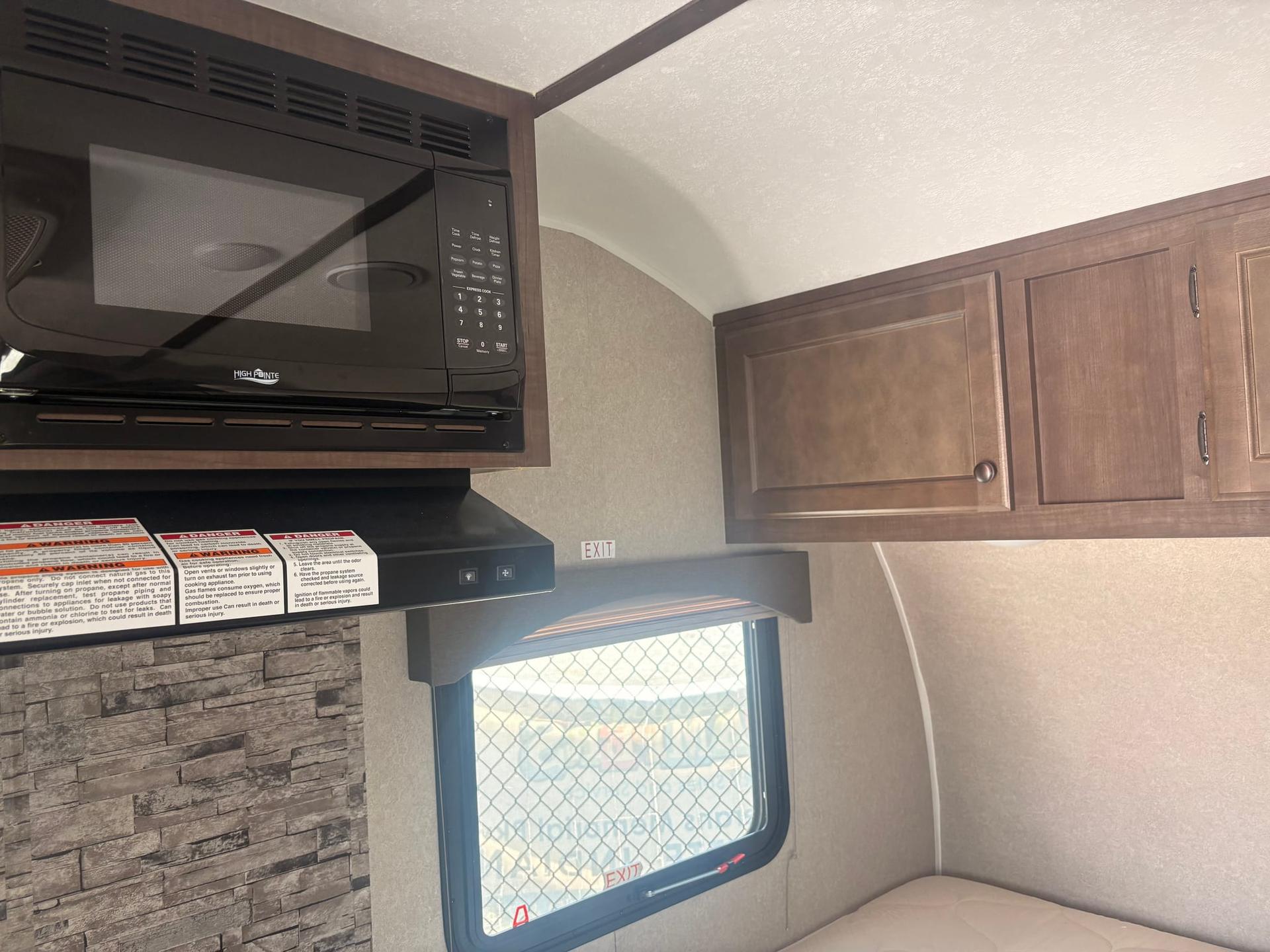 2022 Sunset Park RV 2022 Sunset Park RV Sun Lite - thumbnail 4