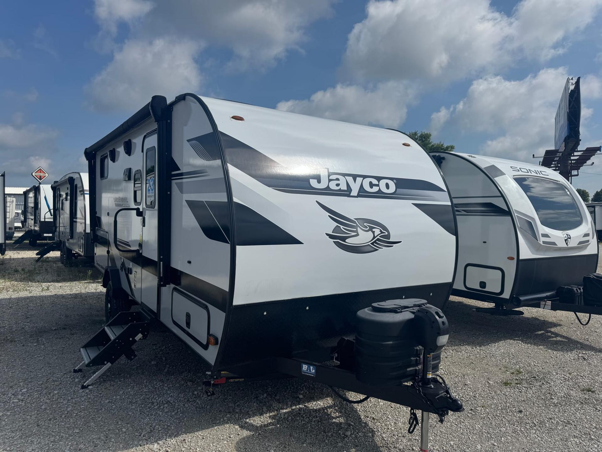 2025 Jayco Jay Feather Air 19MBS