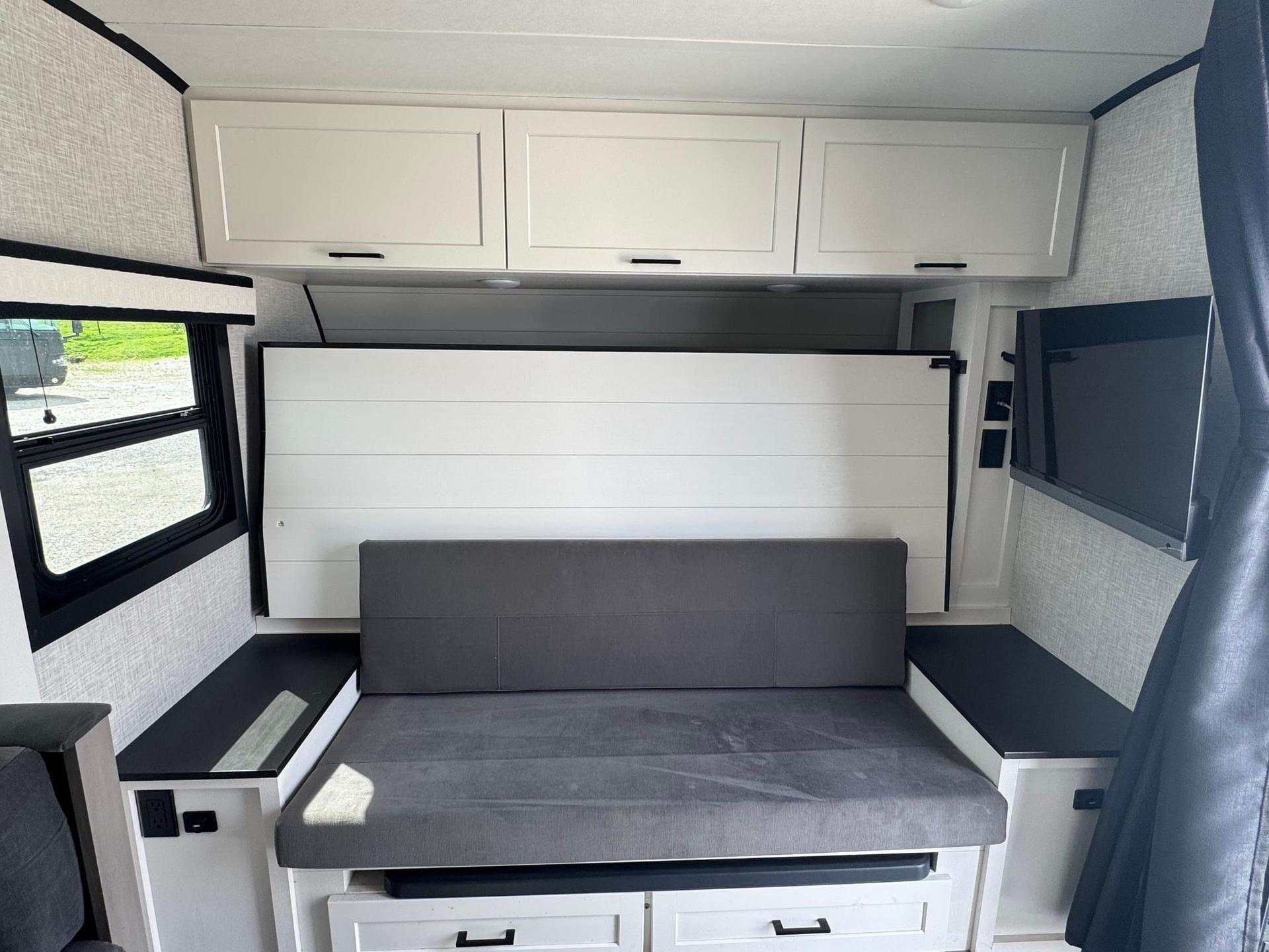 2025 Jayco 2025 Jayco Jay Feather Air - thumbnail 7