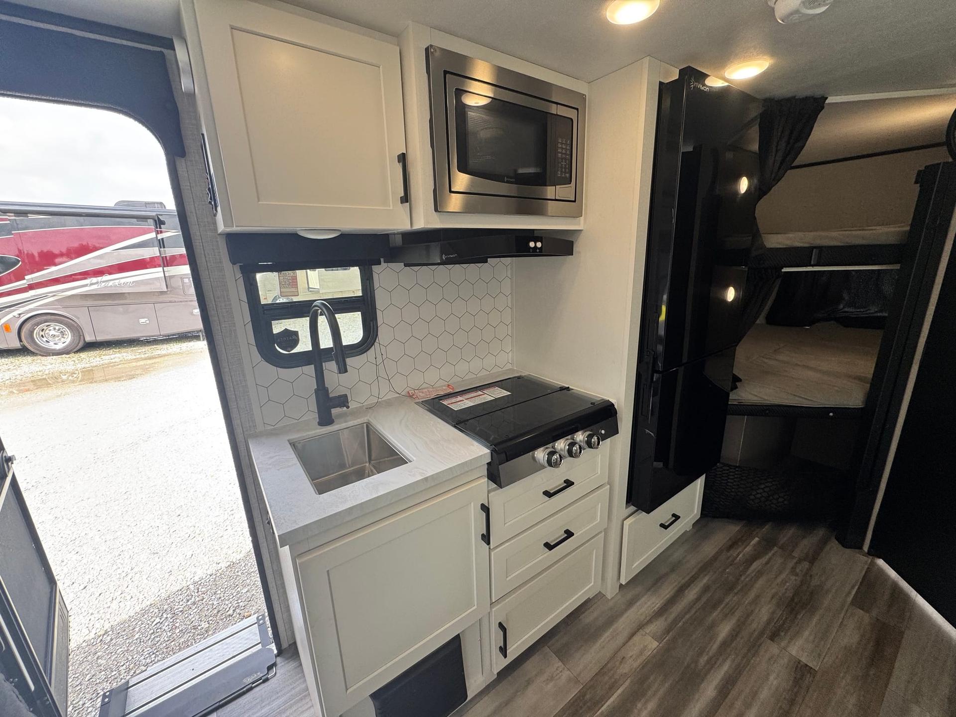 2025 Jayco 2025 Jayco Jay Feather Air - thumbnail 18