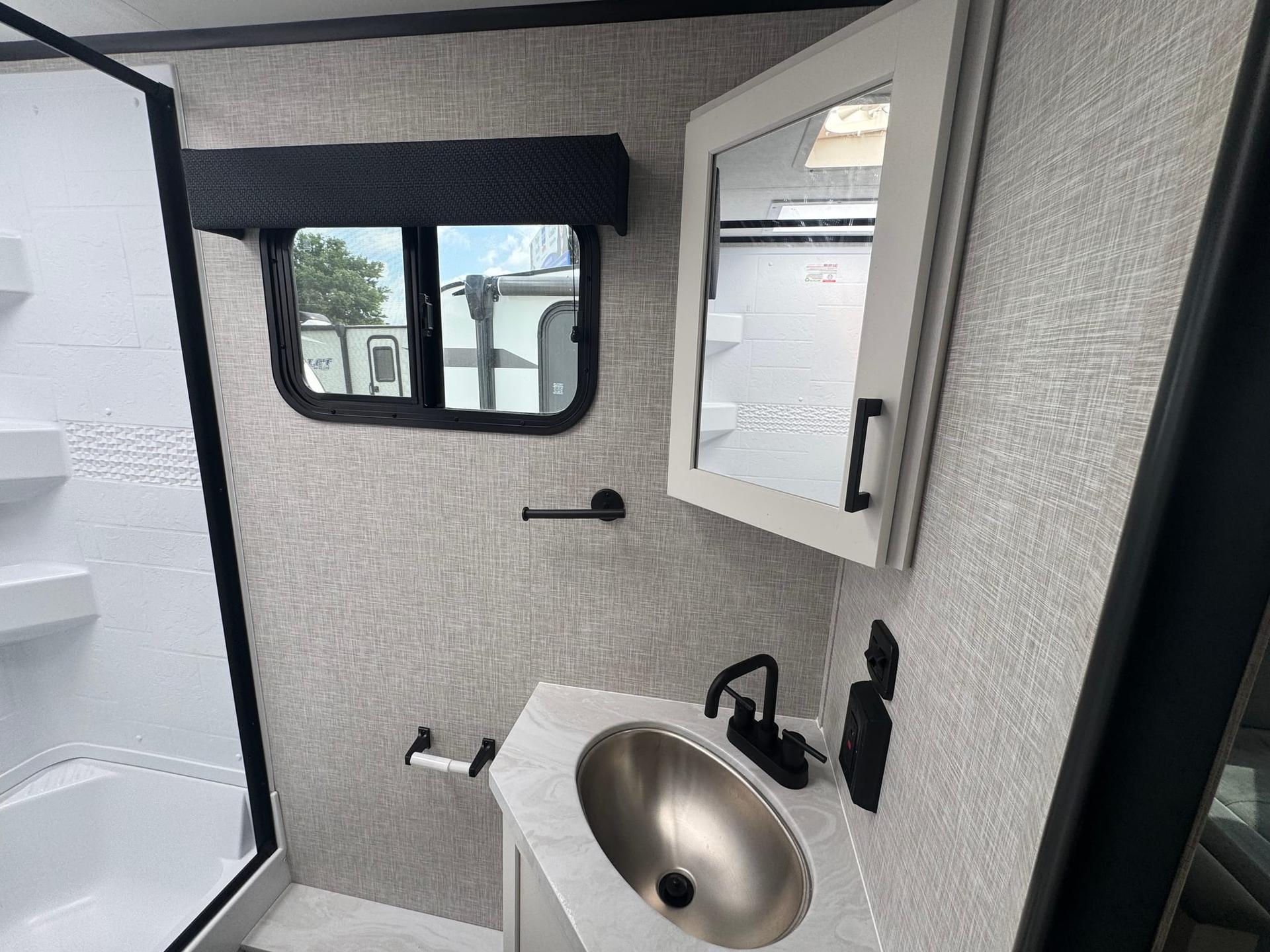 2025 Jayco 2025 Jayco Jay Feather Air - thumbnail 22