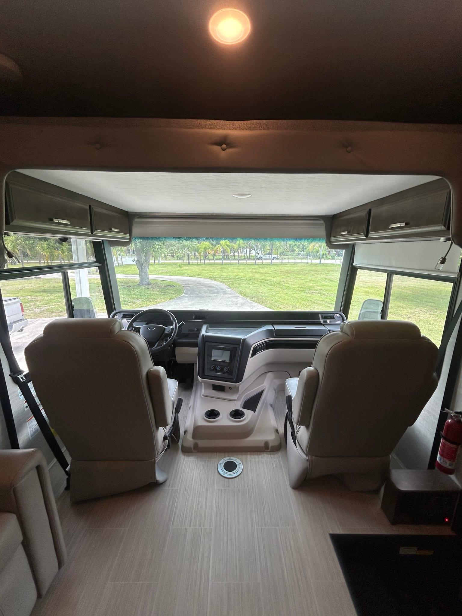 2022 Entegra Coach 2022 Entegra Coach Vision XL - thumbnail 13