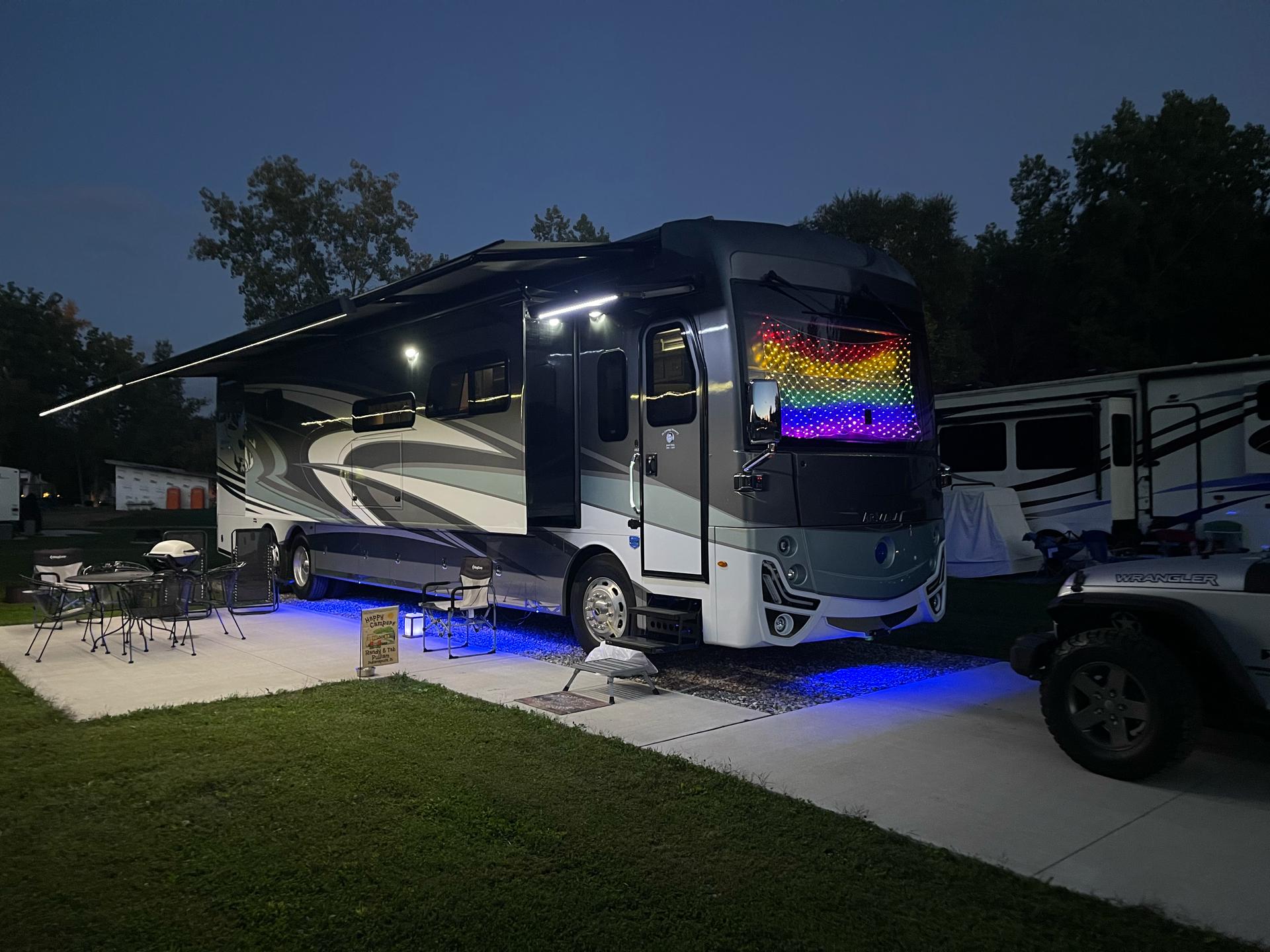 2023 Holiday Rambler Armada 44LE