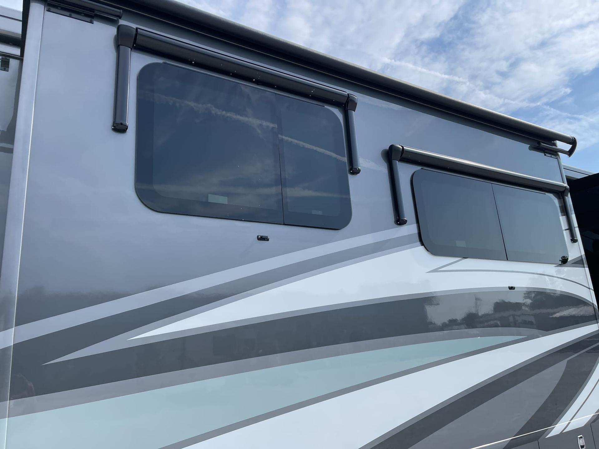 2023 Holiday Rambler 2023 Holiday Rambler Armada - thumbnail 17