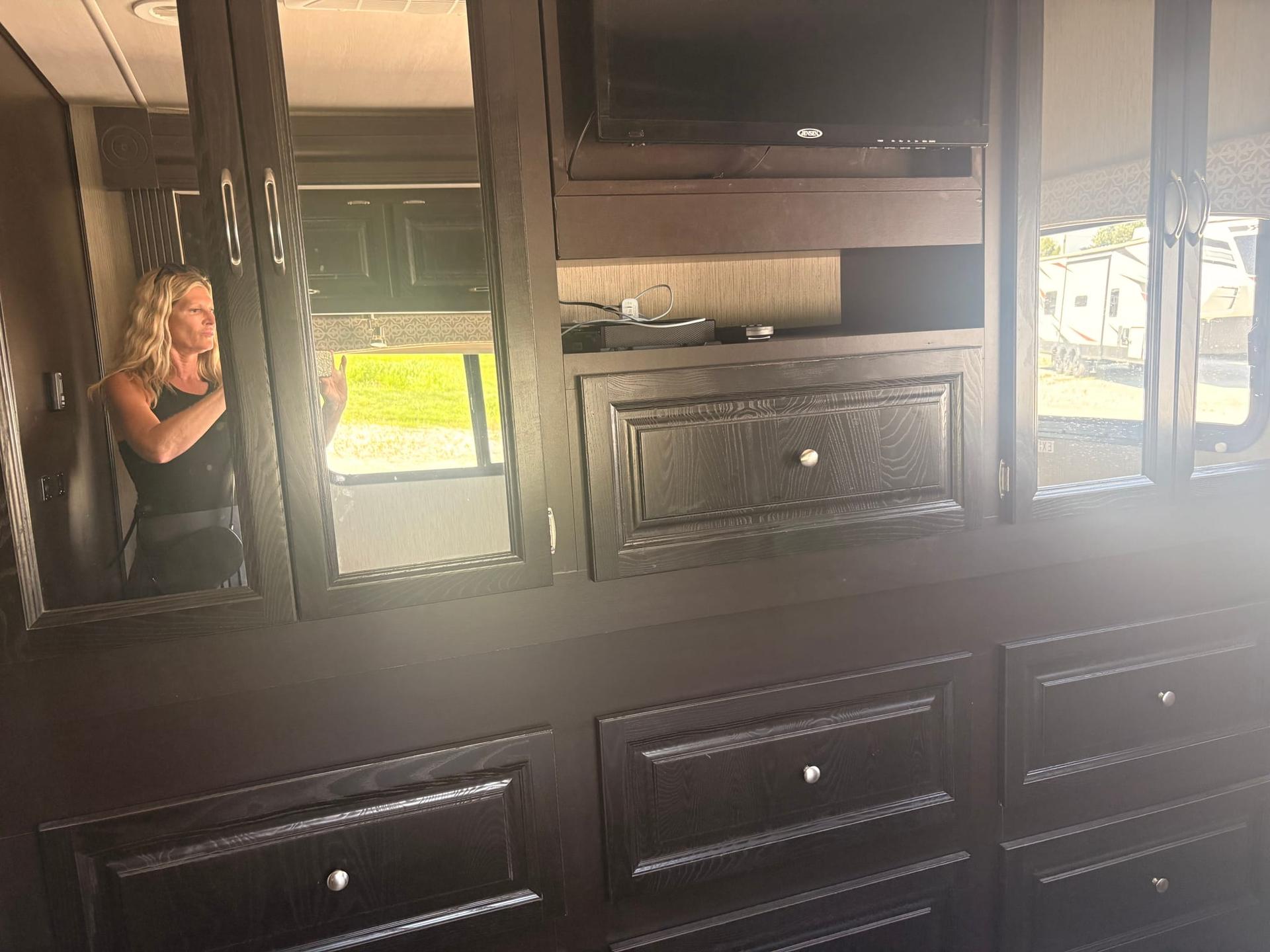 2019 Nexus RV 2019 Nexus RV Wraith - thumbnail 18