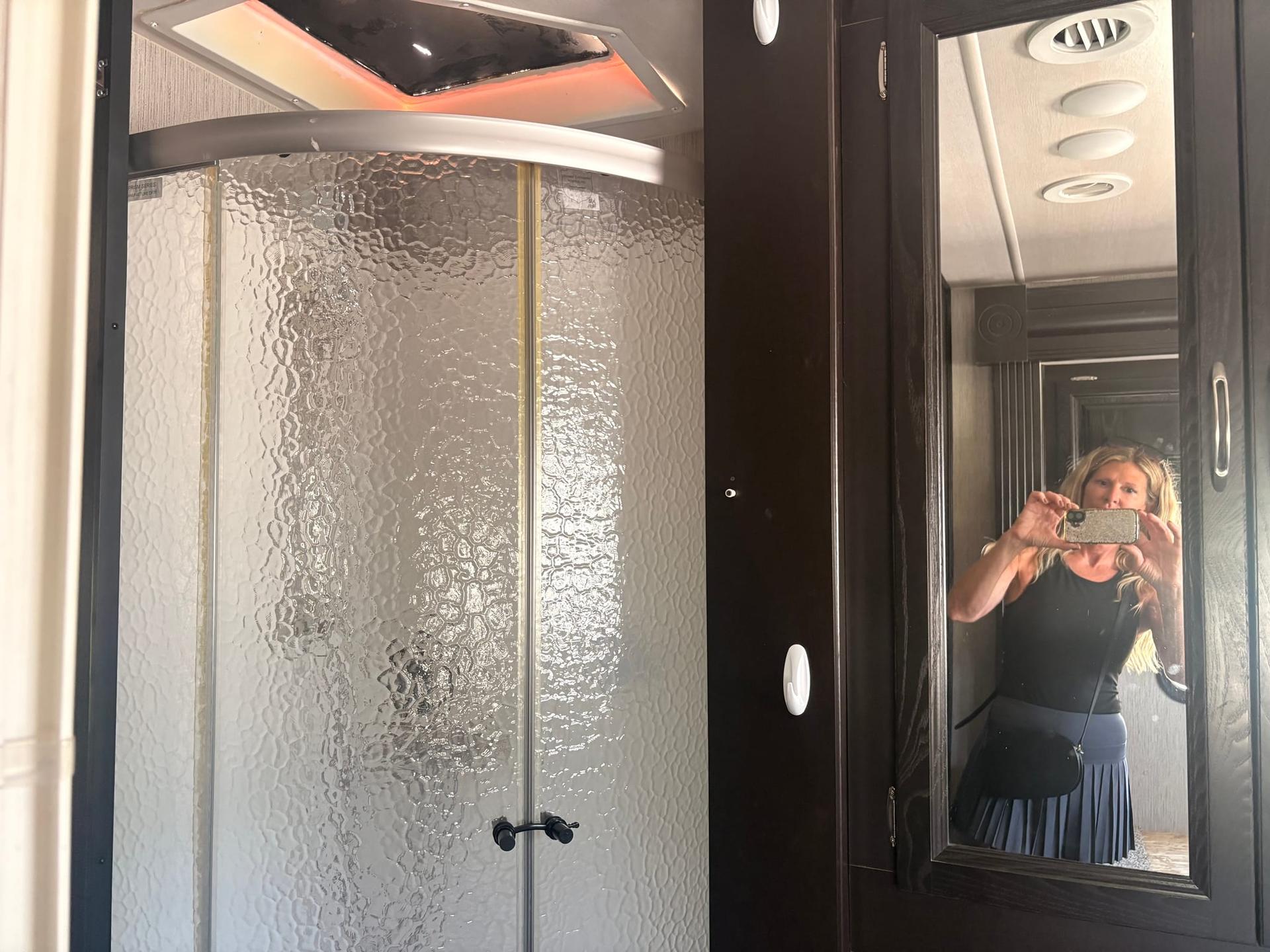 2019 Nexus RV 2019 Nexus RV Wraith - thumbnail 19
