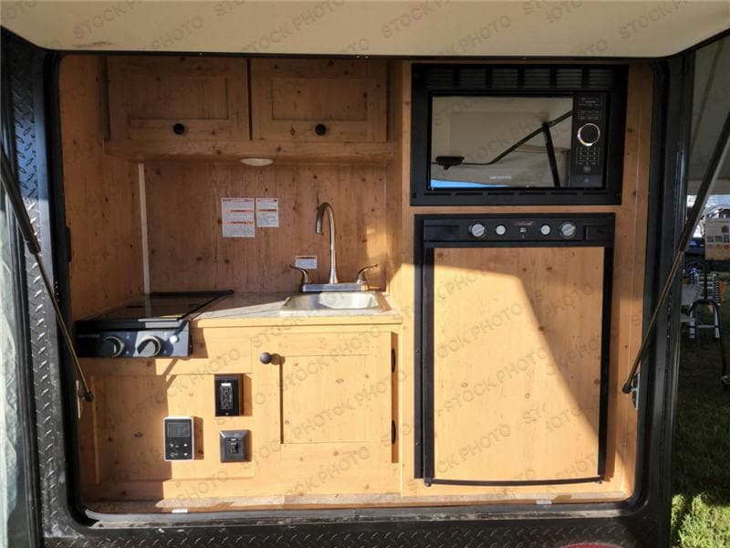 2027 Sunset Park RV 2027 Sunset Park RV Sunray - thumbnail 6