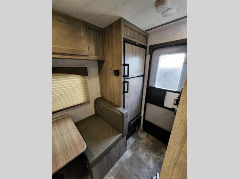 2027 Sunset Park RV 2027 Sunset Park RV Sun Lite - thumbnail 6