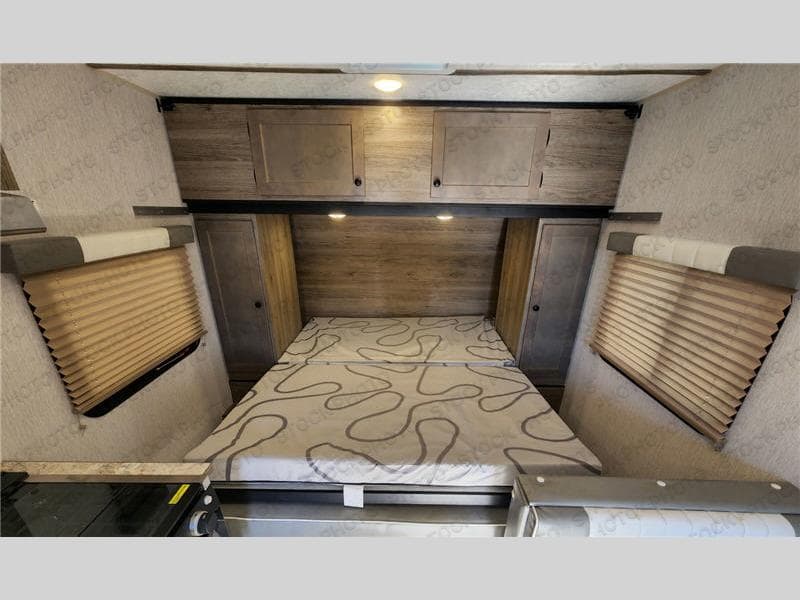 2027 Sunset Park RV 2027 Sunset Park RV Sun Lite - thumbnail 5