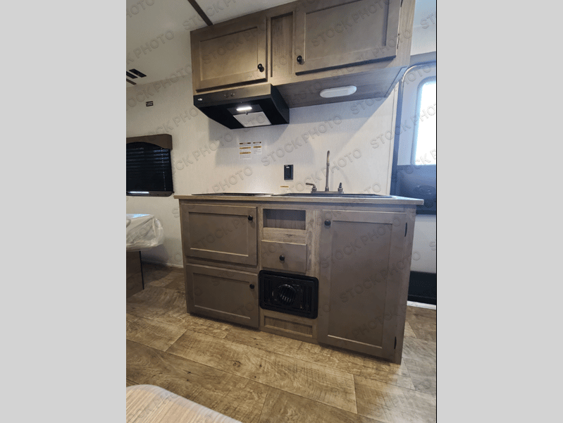 2027 Sunset Park RV 2027 Sunset Park RV Sun Lite LTD - thumbnail 4