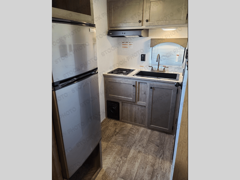 2027 Sunset Park RV 2027 Sunset Park RV Sun Lite LTD - thumbnail 4