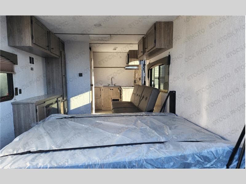 2027 Sunset Park RV 2027 Sunset Park RV Sun Lite - thumbnail 4