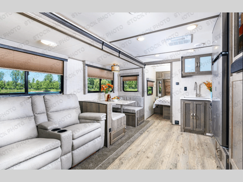 2027 Gulf Stream 2027 Gulf Stream Envision Luxury Series - thumbnail 4