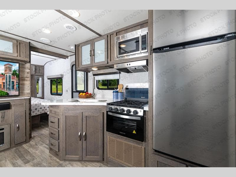2027 Gulf Stream 2027 Gulf Stream Envision Luxury Series - thumbnail 5