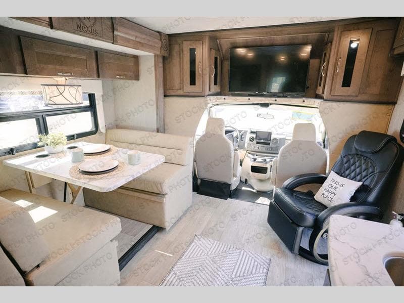 2027 Nexus RV 2027 Nexus RV Viper - thumbnail 4