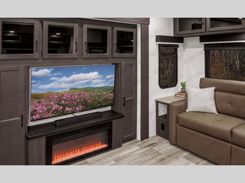 2027 Venture RV 2027 Venture RV SportTrek Touring Edition - thumbnail 5