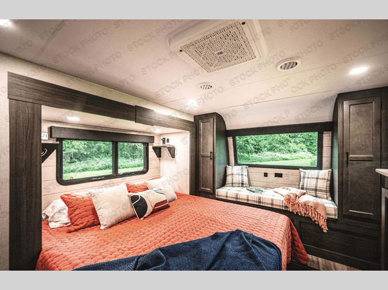 2027 Venture RV 2027 Venture RV SportTrek Touring Edition - thumbnail 8