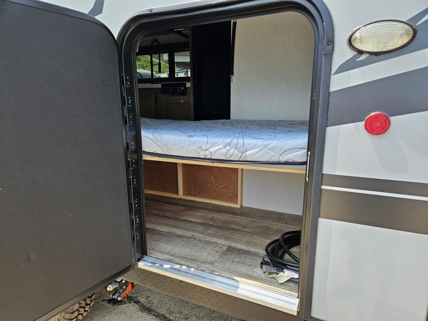 2024 Forest River 2024 Forest River Cherokee Wolf Pup Black Label - thumbnail 25