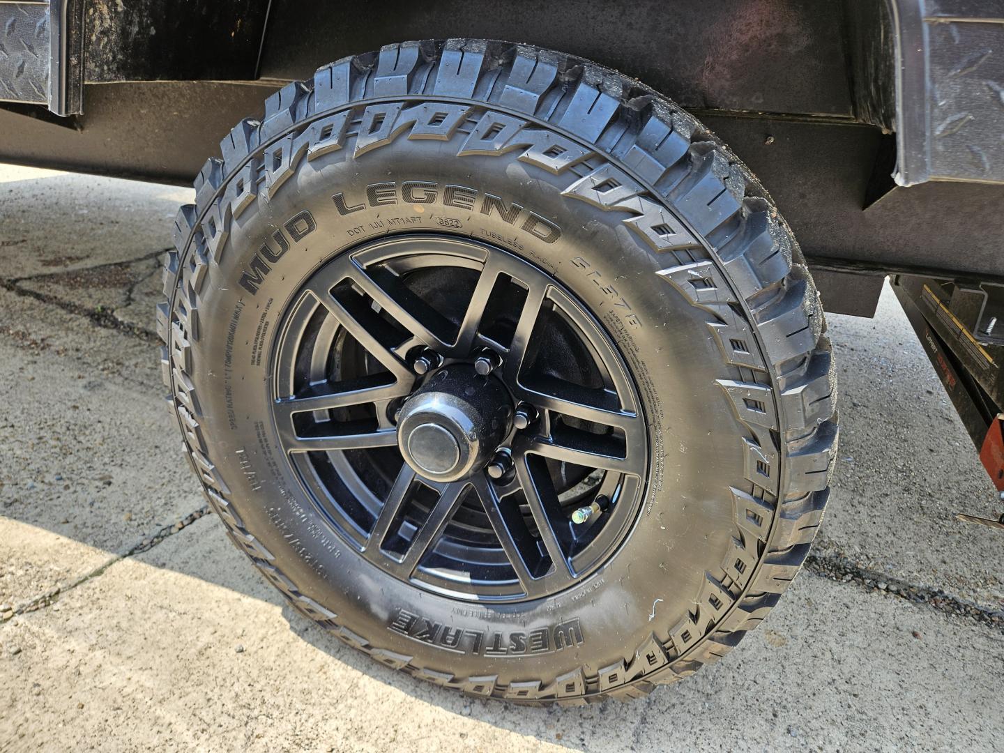 2024 Forest River 2024 Forest River Cherokee Wolf Pup Black Label - thumbnail 26