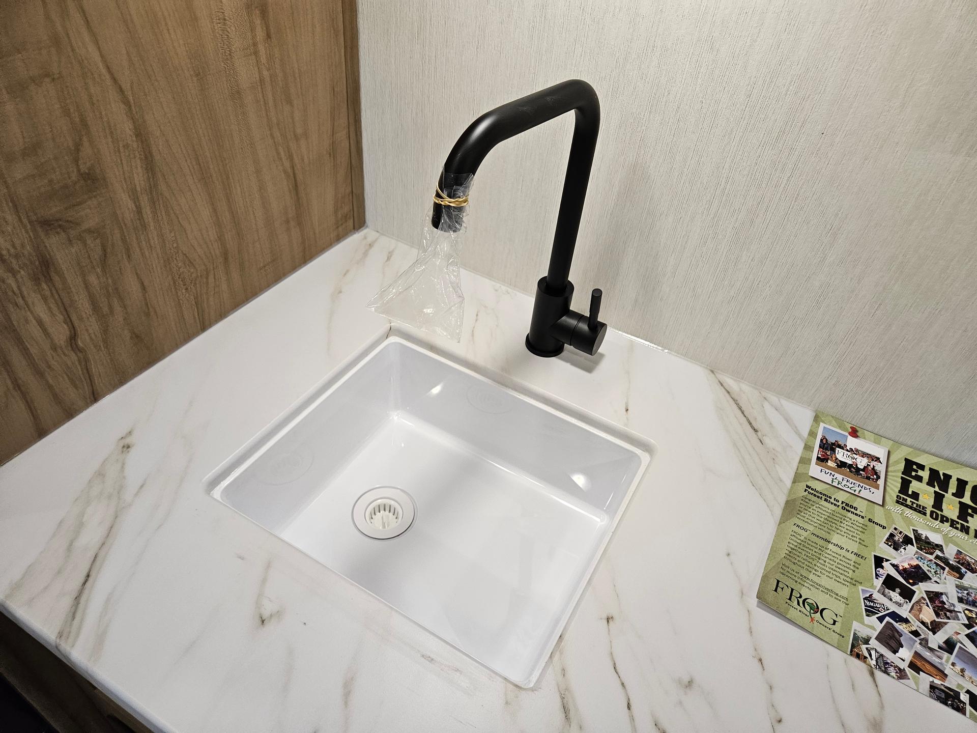 2026 Forest River 2026 Forest River Cherokee Grey Wolf - thumbnail 10