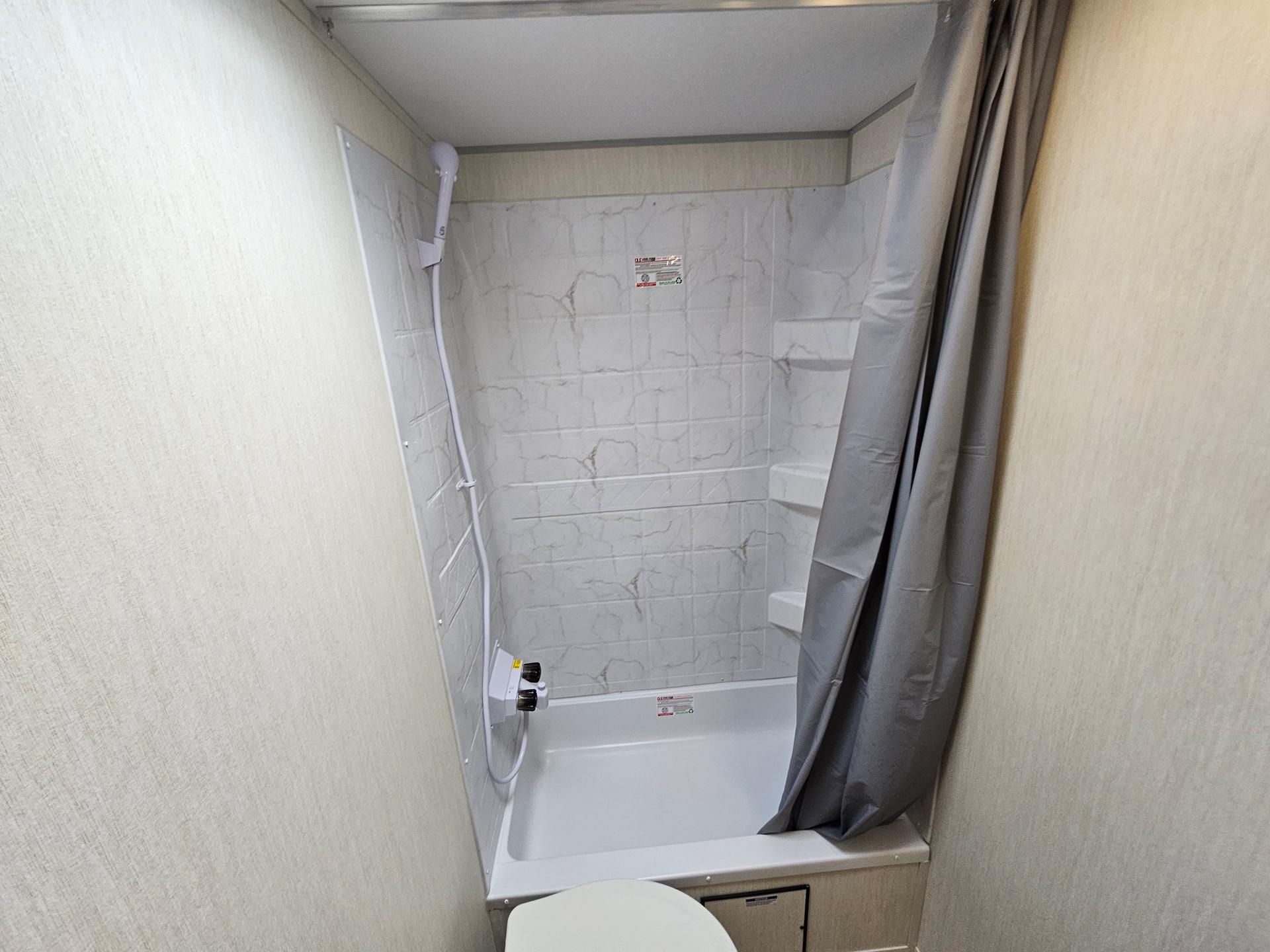 2026 Forest River 2026 Forest River Cherokee Grey Wolf - thumbnail 19