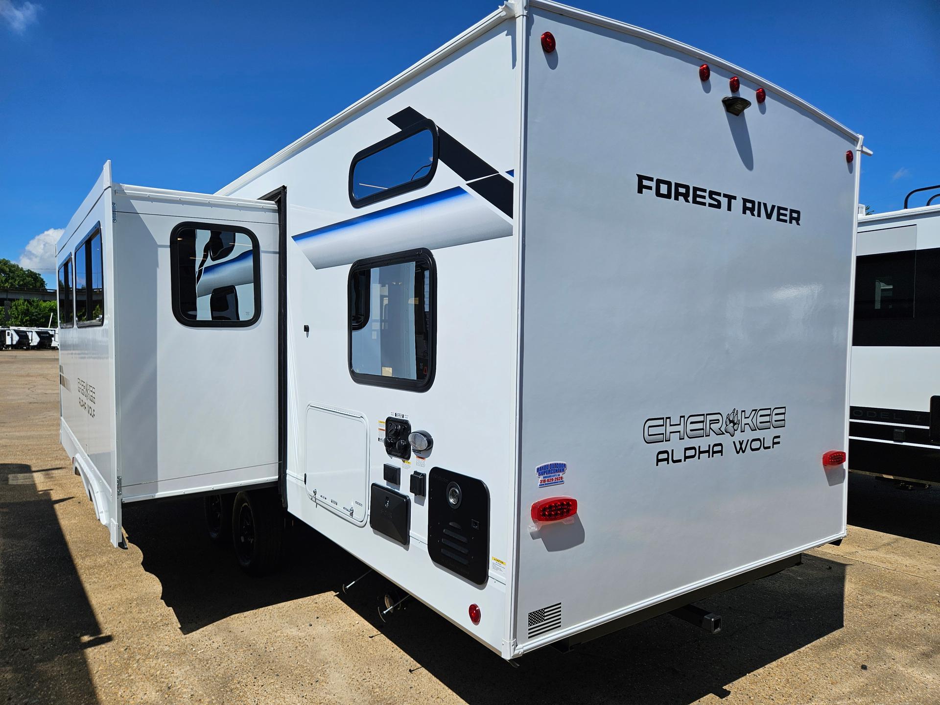 2026 Forest River 2026 Forest River Cherokee Alpha Wolf - thumbnail 31