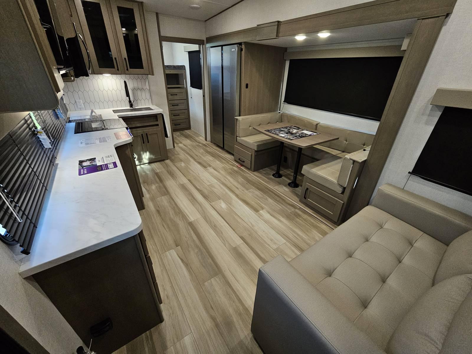 2026 Grand Design 2026 Grand Design Reflection 150 Series - thumbnail 4