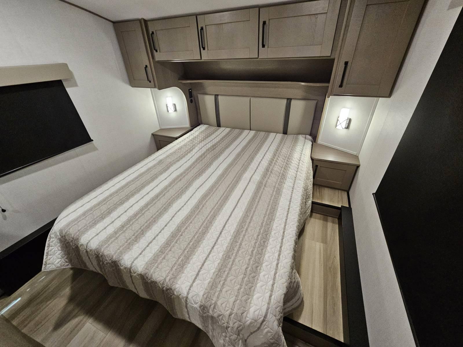 2026 Grand Design 2026 Grand Design Reflection 150 Series - thumbnail 13