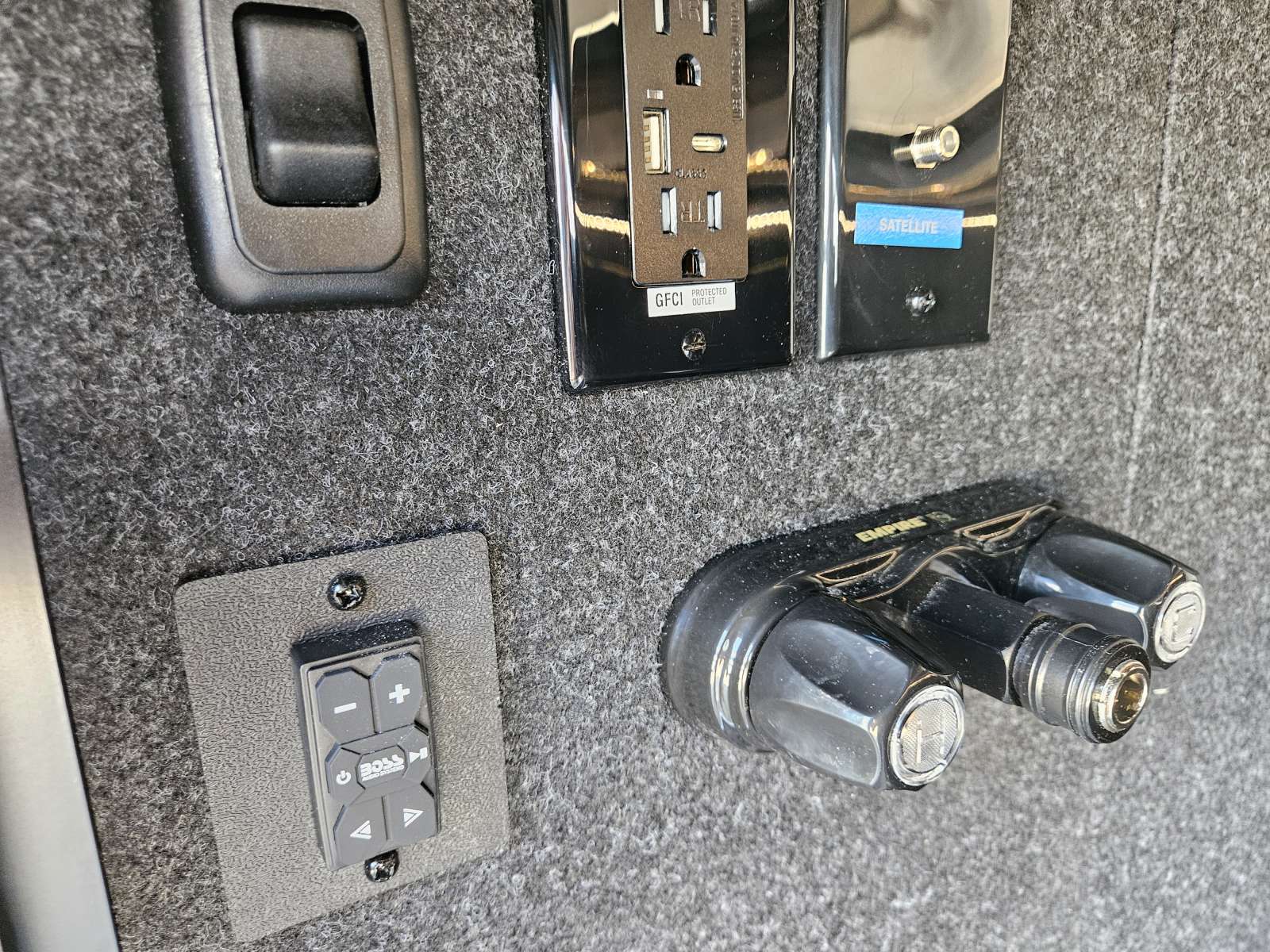 2026 Brinkley 2026 Brinkley Model Z - thumbnail 25