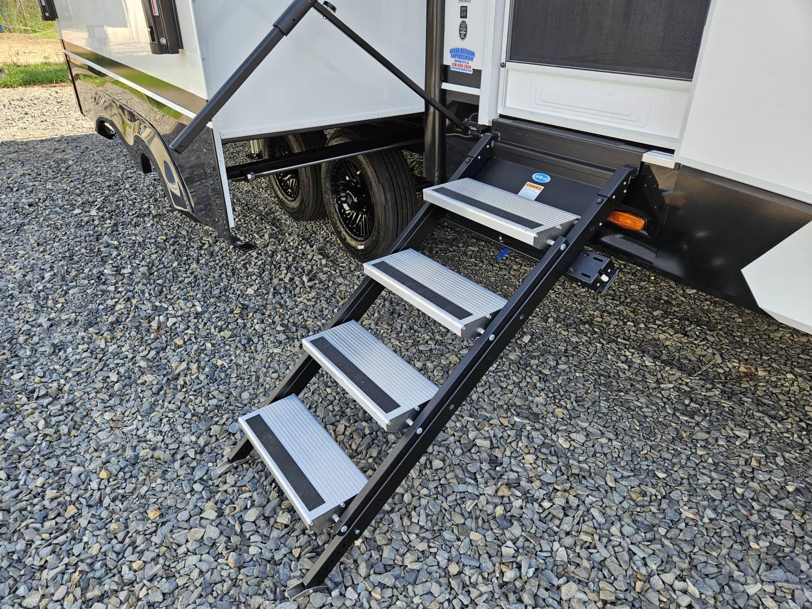 2026 Brinkley 2026 Brinkley Model Z - thumbnail 26