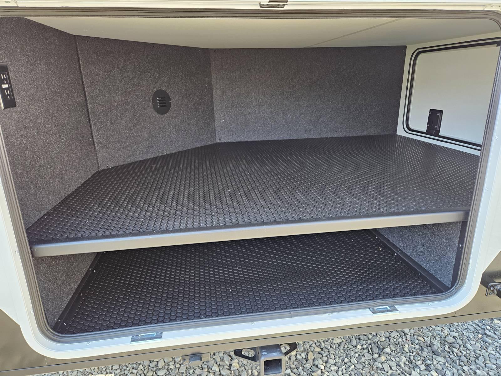 2026 Brinkley 2026 Brinkley Model Z - thumbnail 28