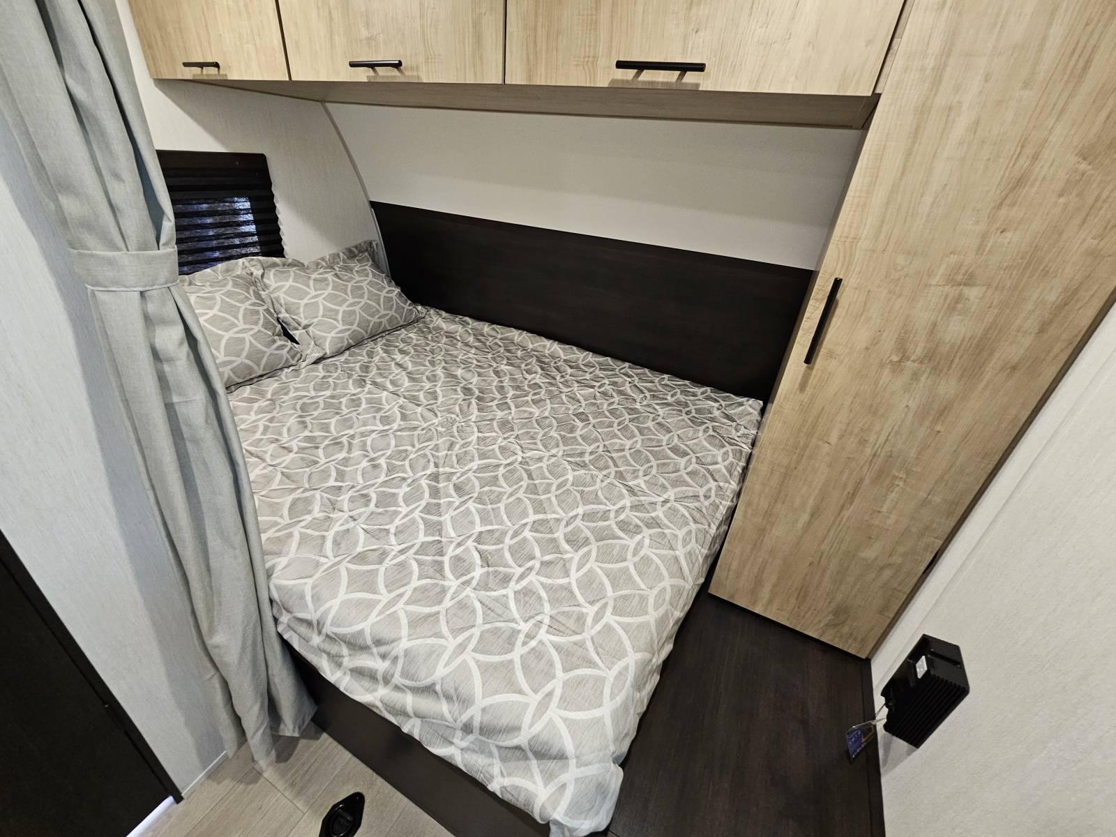 2026 Forest River 2026 Forest River Cherokee Grey Wolf - thumbnail 13