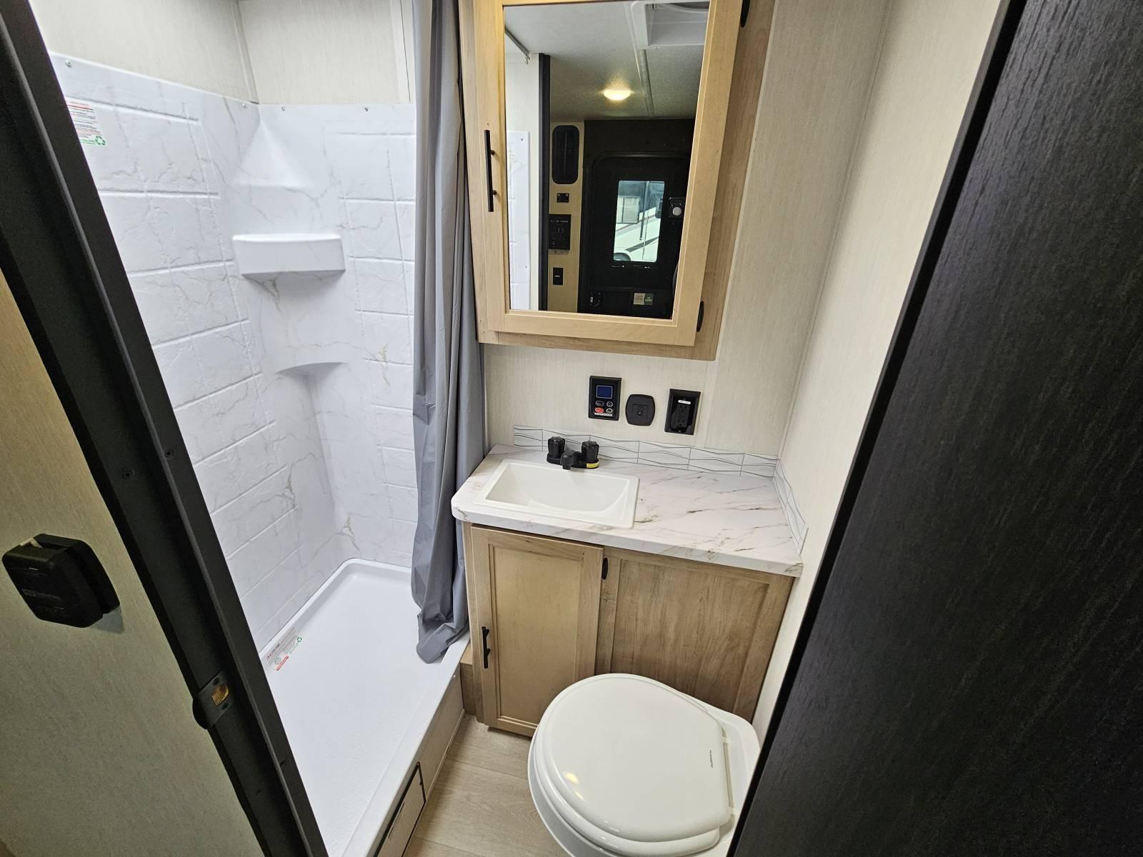 2026 Forest River 2026 Forest River Cherokee Grey Wolf - thumbnail 14