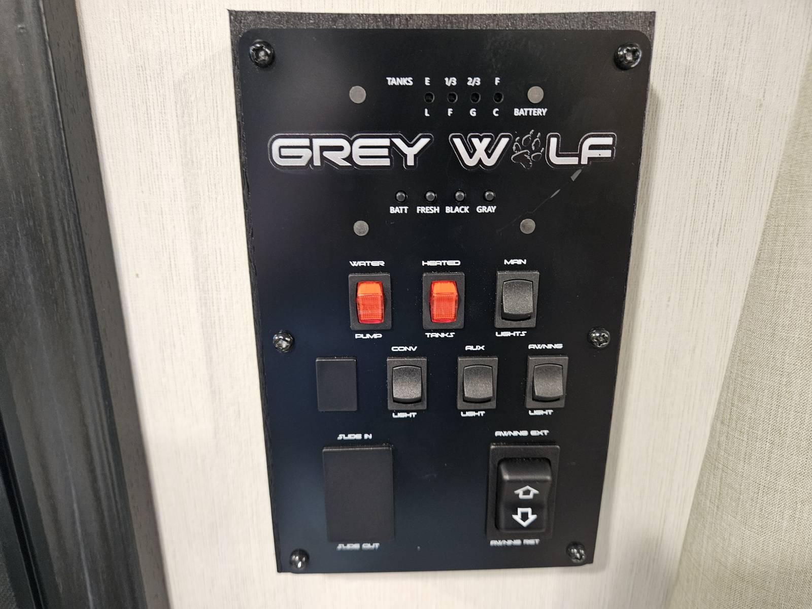 2026 Forest River 2026 Forest River Cherokee Grey Wolf - thumbnail 16