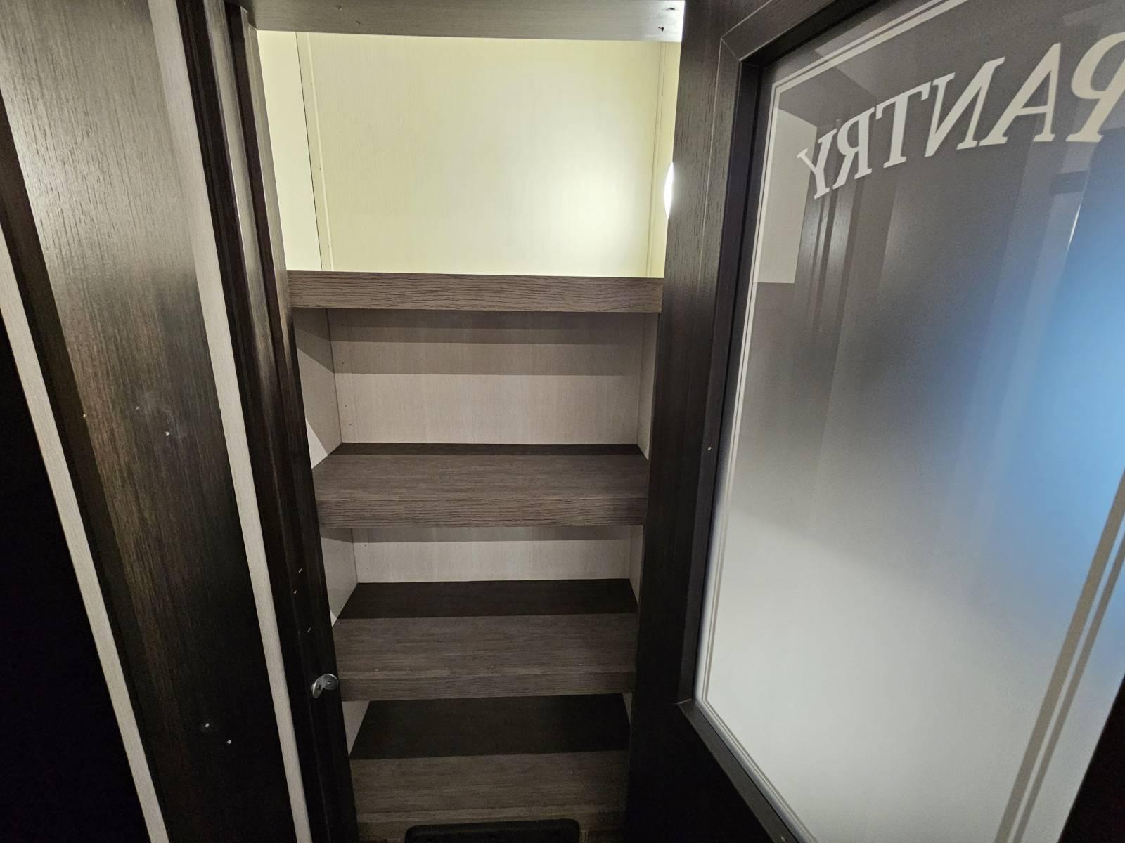 2026 Forest River 2026 Forest River Cherokee Arctic Wolf Suite - thumbnail 14