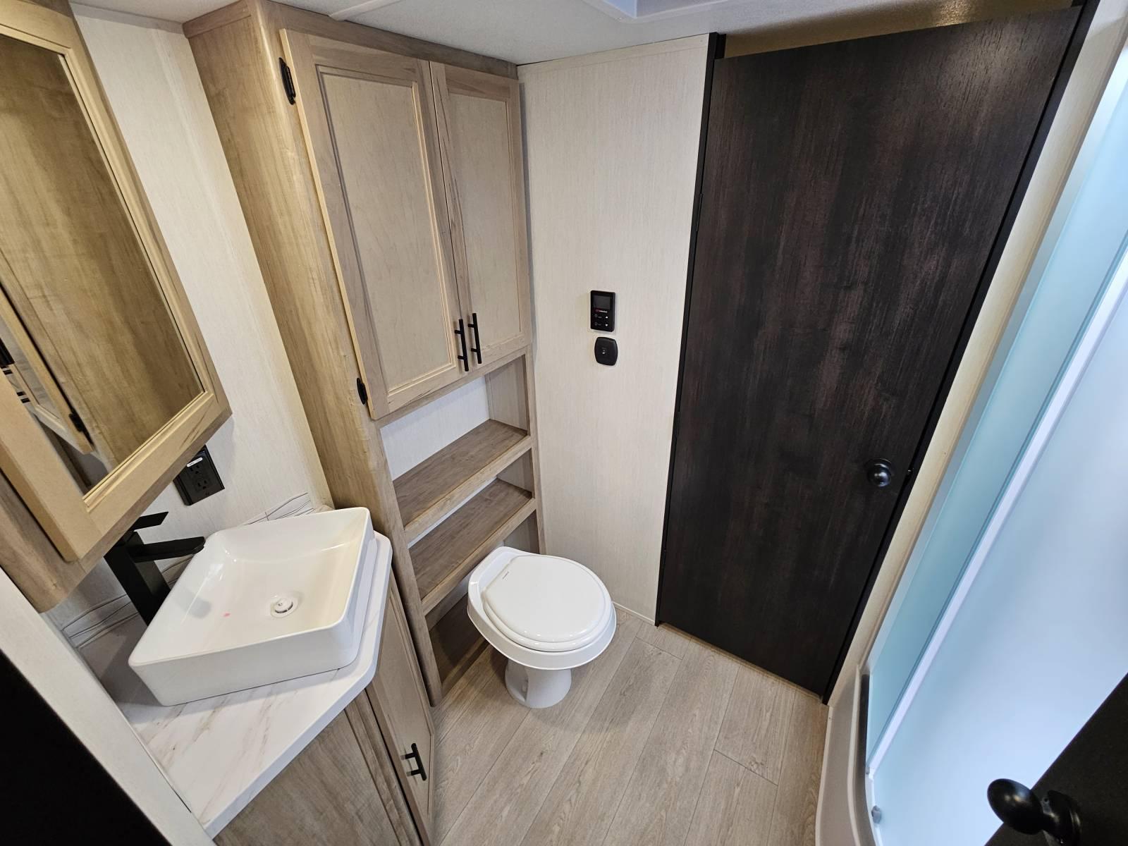 2026 Forest River 2026 Forest River Cherokee Grey Wolf Black Label - thumbnail 16