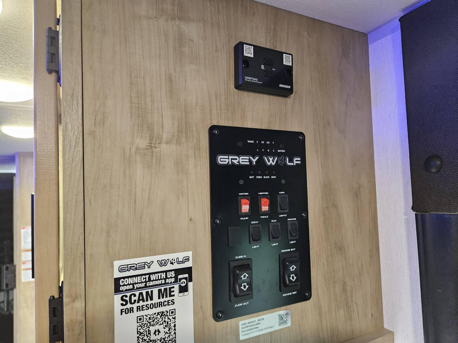 2026 Forest River 2026 Forest River Cherokee Grey Wolf Black Label - thumbnail 20