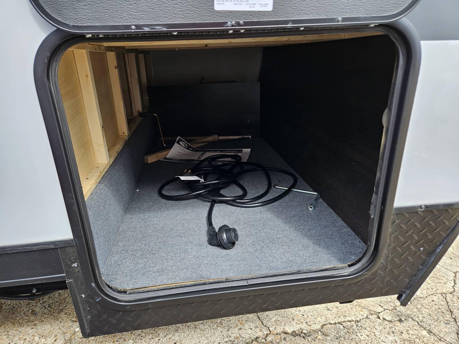 2026 Forest River 2026 Forest River Cherokee Grey Wolf Black Label - thumbnail 21