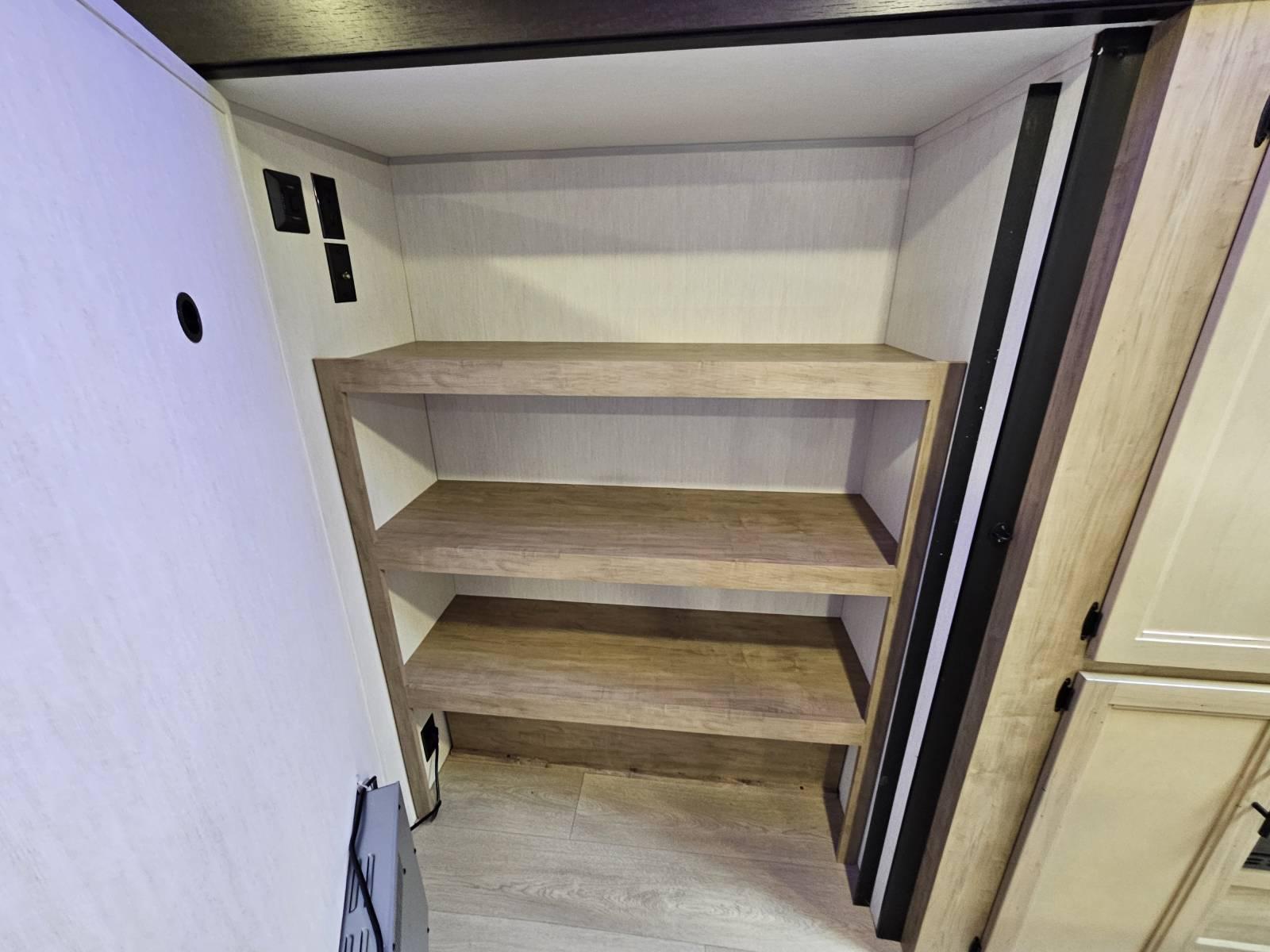 2026 Forest River 2026 Forest River Cherokee Wolf Den - thumbnail 13