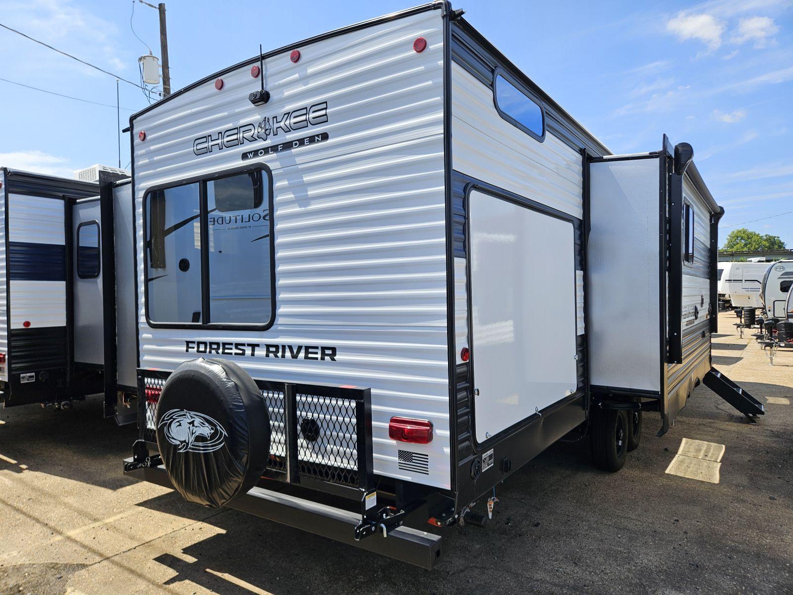 2026 Forest River 2026 Forest River Cherokee Wolf Den - thumbnail 37