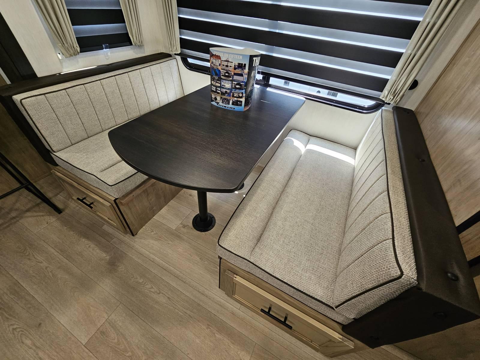 2026 Forest River 2026 Forest River Cherokee Wolf Den - thumbnail 17