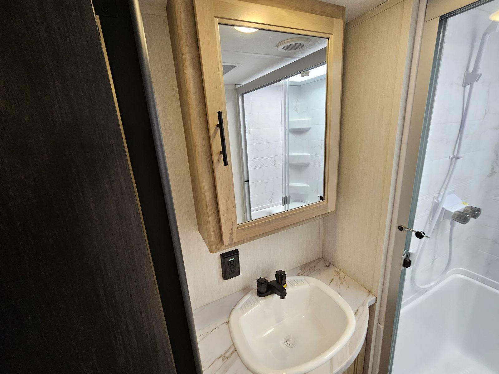 2026 Forest River 2026 Forest River Cherokee Wolf Den - thumbnail 23